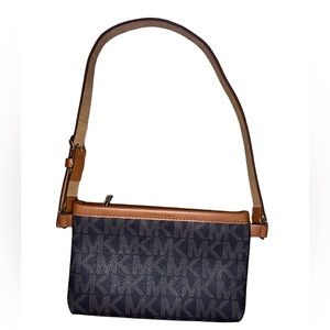 MICHAEL KORS MONOGRAM WAIST PACK
